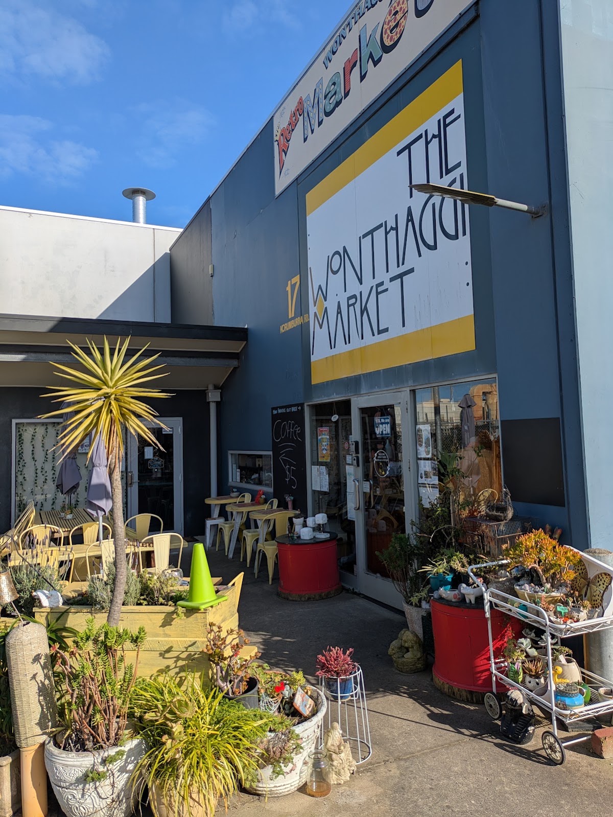 Antiques & Vintage collection