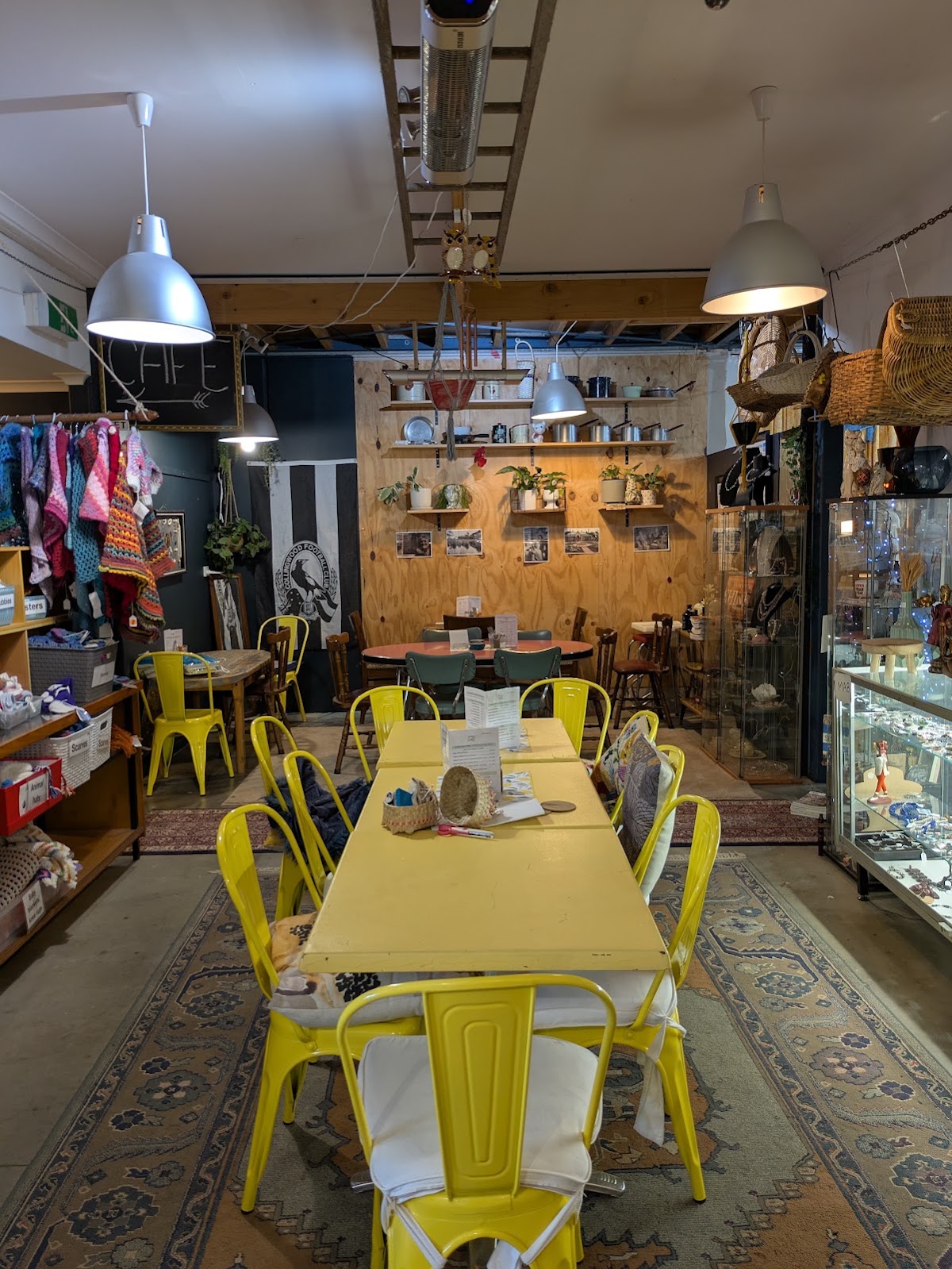 Second-hand clothing and vintage fashion racks