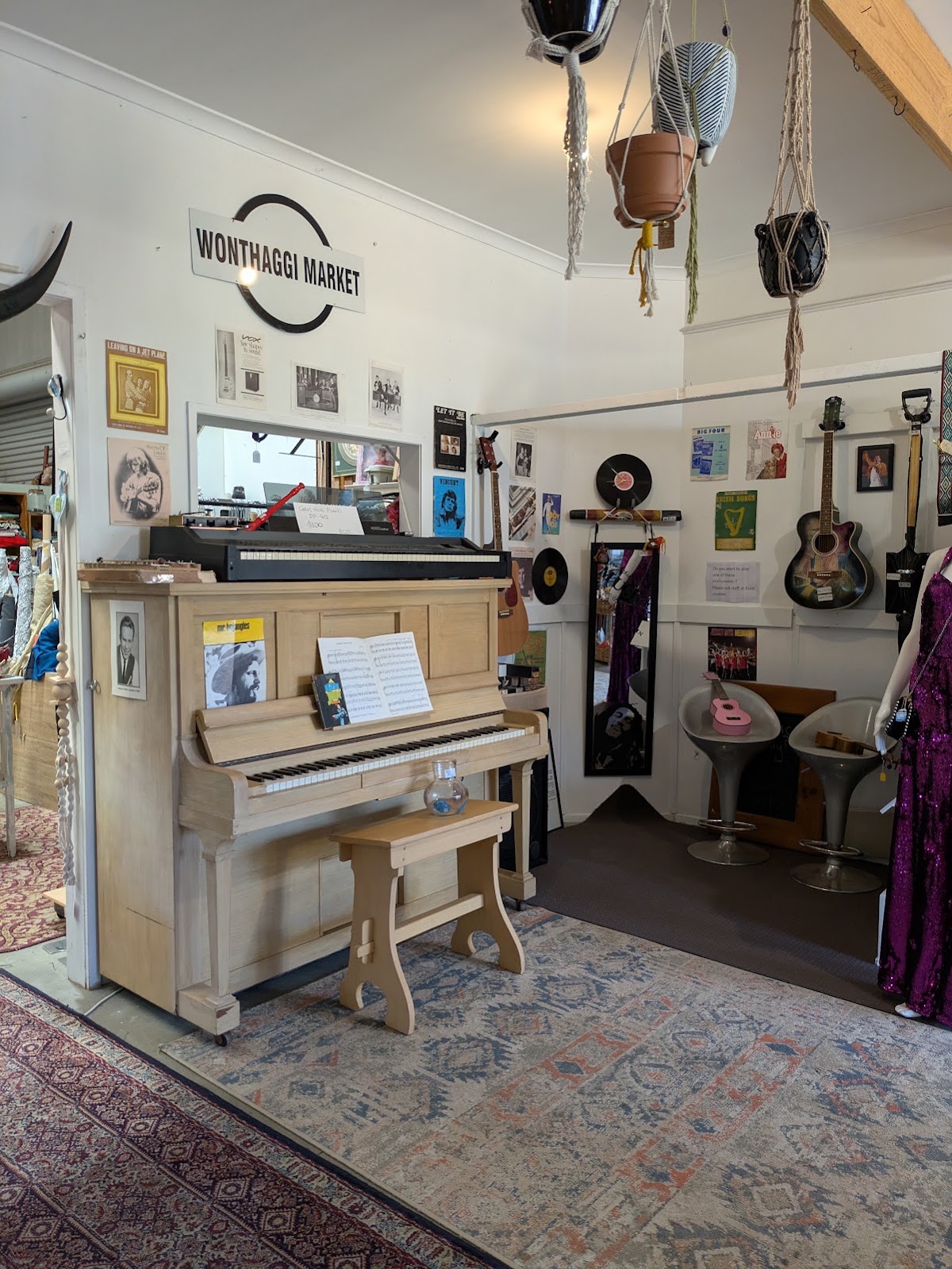 Kitchen and homewares